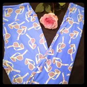 BN OS LEGGINGS !!!VINTAGE UNICORN!!! Sunglasses!!!